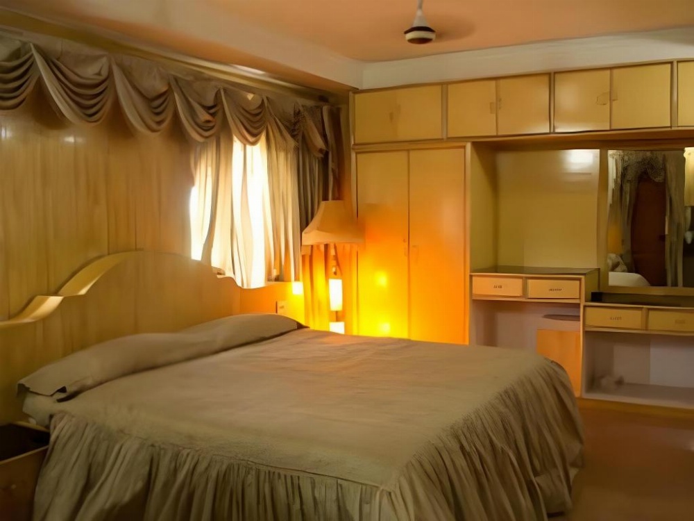 Hotel Appolo Main image