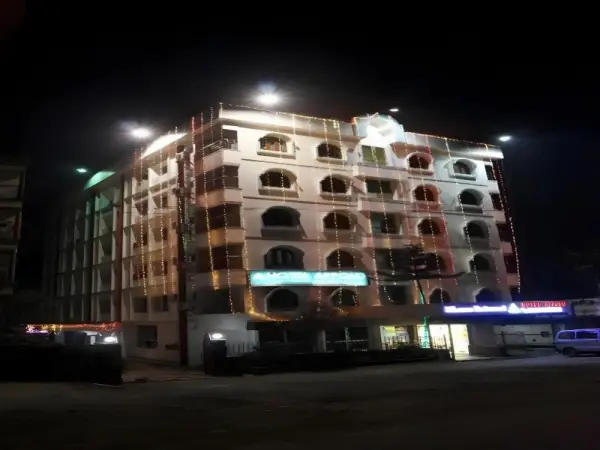 Hotel Appolo Main image