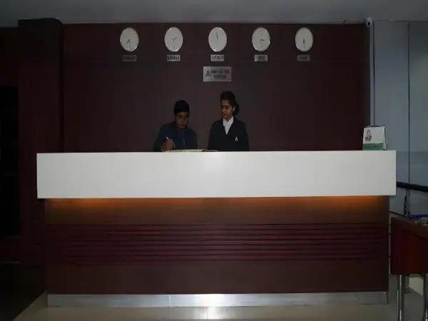 Hotel Appolo 6