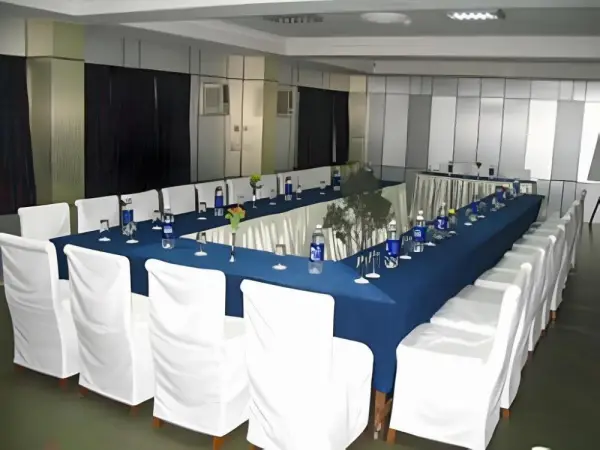 Hotel Appolo 8